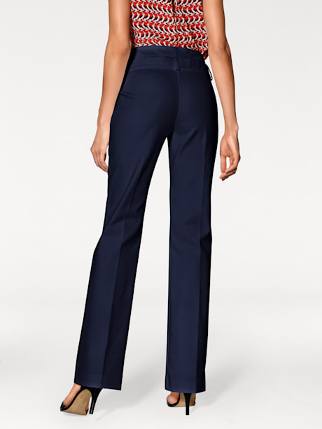 Pantalon effet ventre plat jambes légèrement évasées