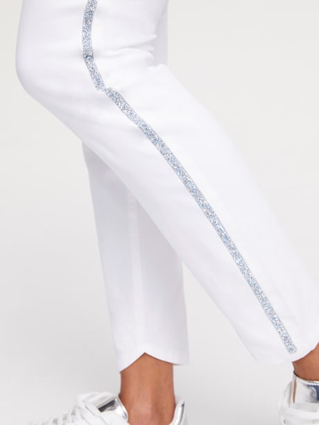 Jeans effet ventre plat coupe skinny tendance