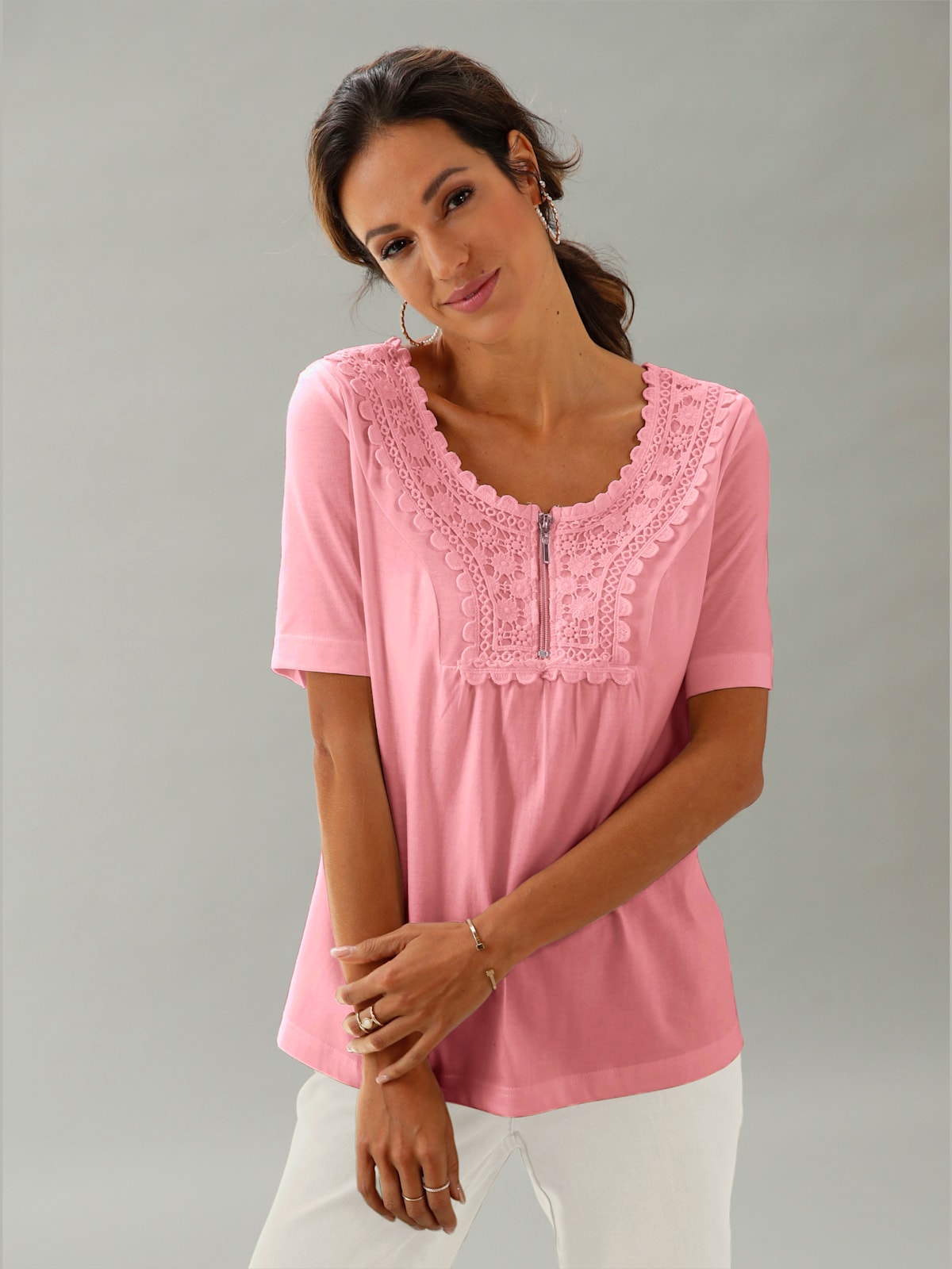 T-shirt à manches courtes superbe broderie - Helline - Modalova