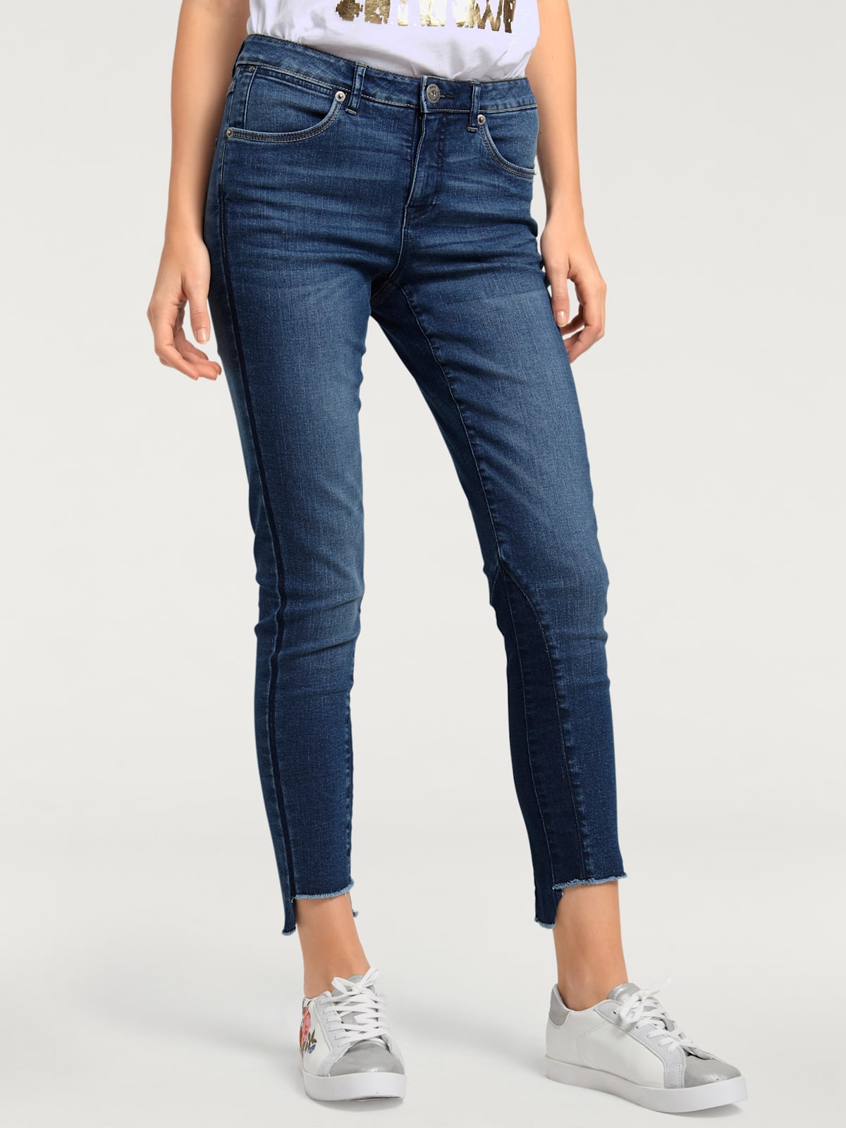Jeans effet ventre plat longueur 7/8 - Linea Tesini - Modalova