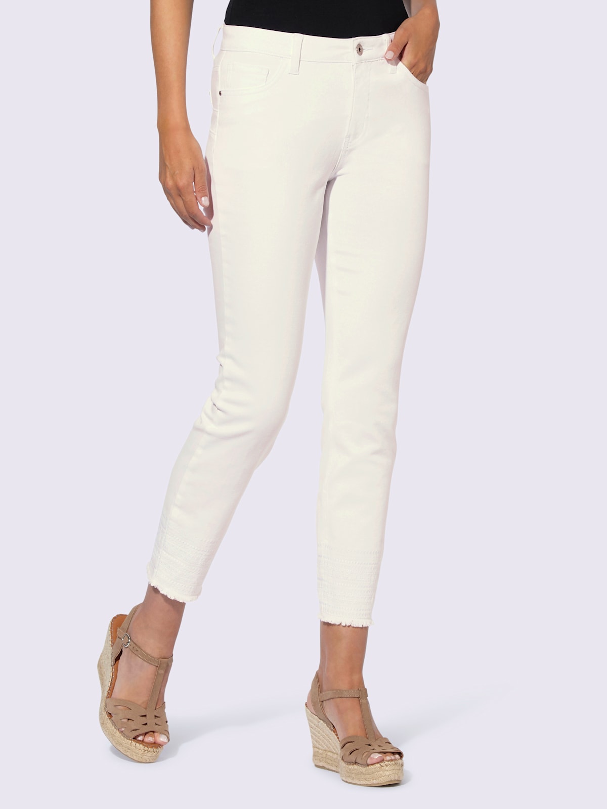 Jean push-up broderie ton sur ton - Linea Tesini - Modalova