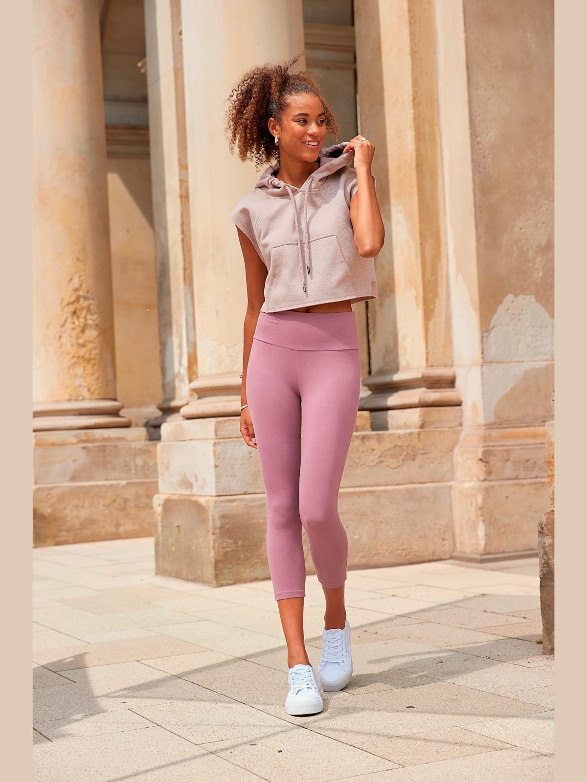 Legging corsaire - LASCANA - mauve - LASCANA - Modalova