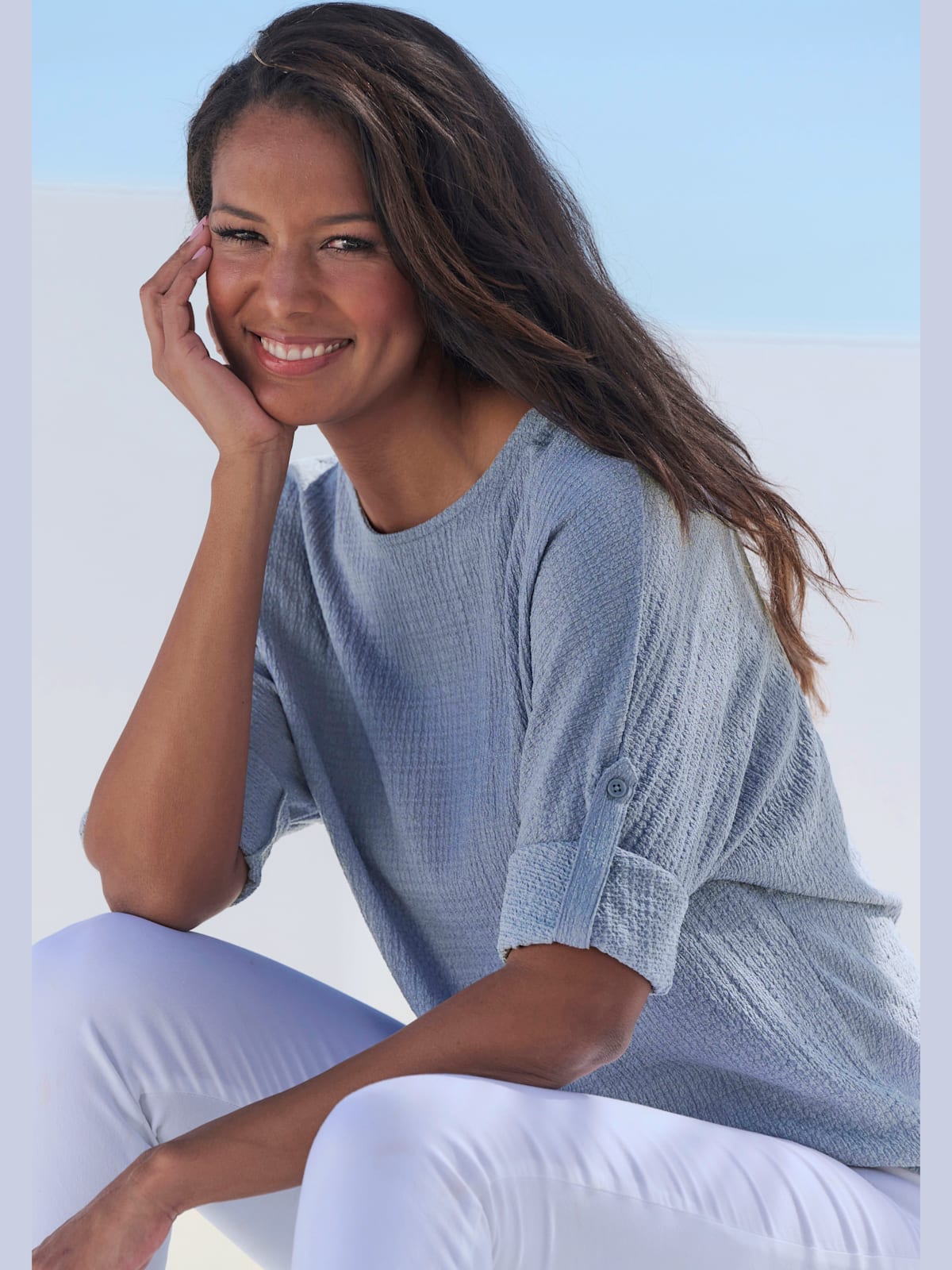 T-shirt manches avec bride et bouton pour un port différent - longues ou courtes - Vivance - Modalova