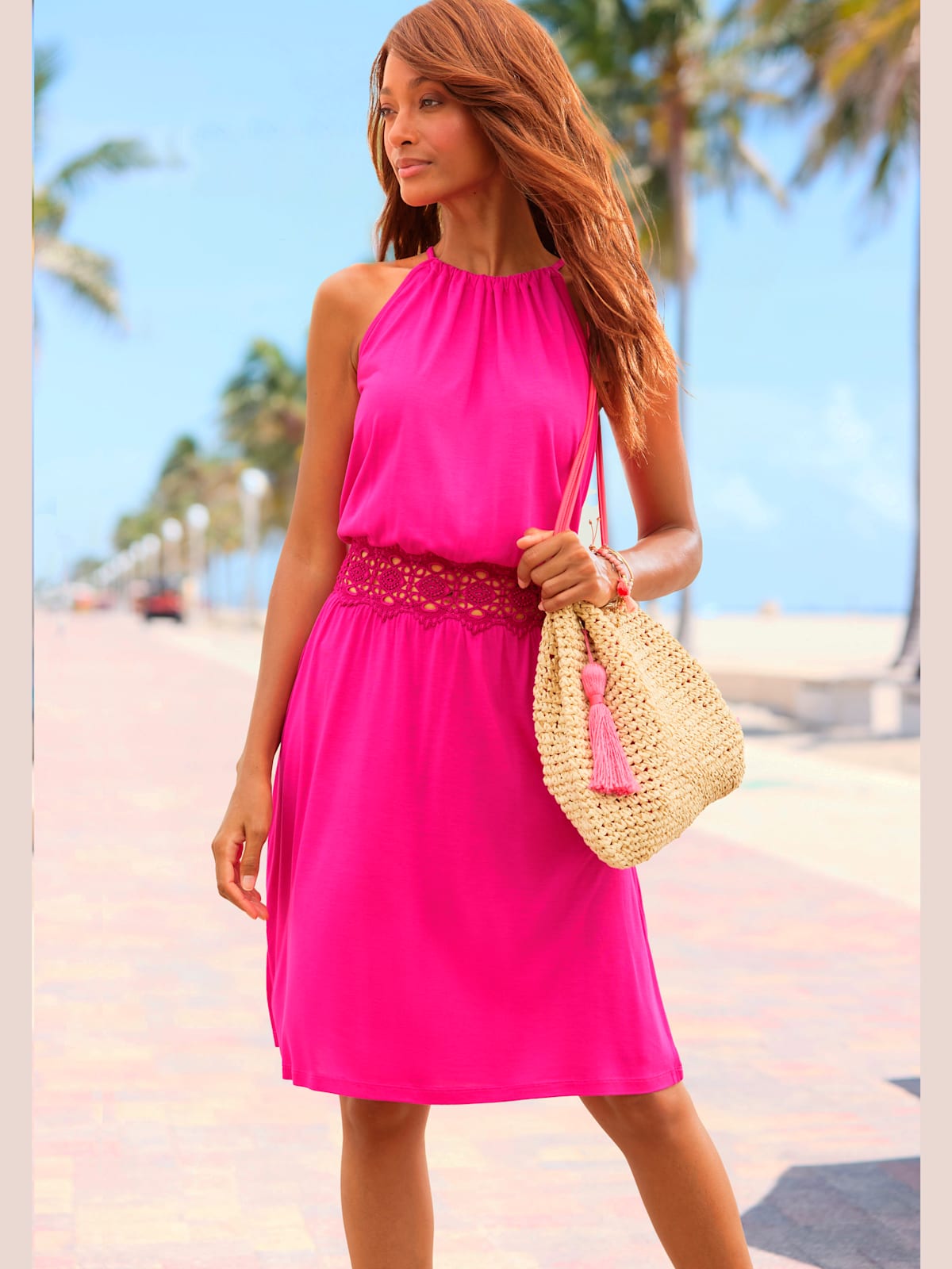 Robe d'été encolure haute froncée - Vivance - Modalova