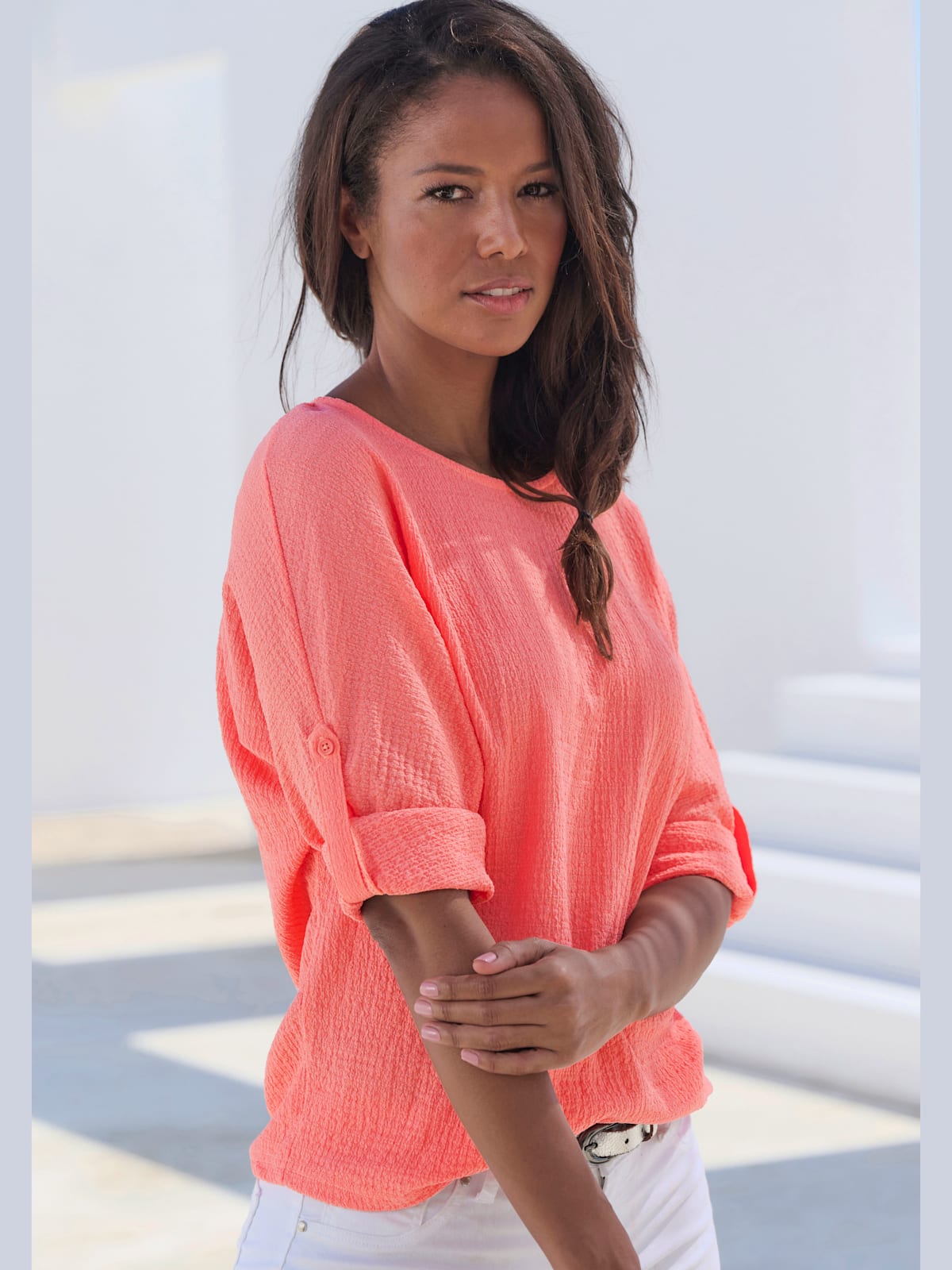 T-shirt manches avec bride et bouton pour un port différent - longues ou courtes - Vivance - Modalova