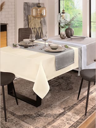 Nappe existe en ronde et ovale - Curt Bauer - Porcelaine