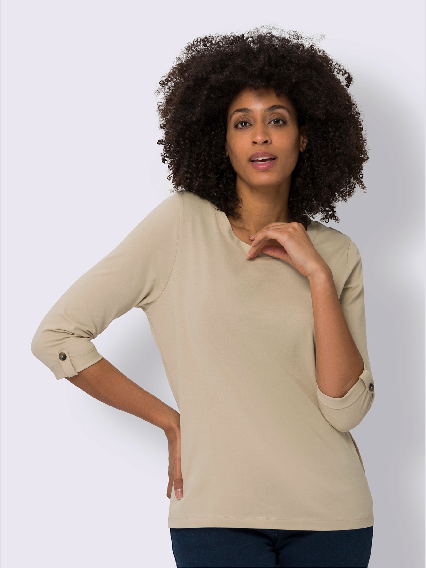T-shirt à manches 3/4 manches 3/4 avec bride et bouton , beige, taille 56 - MODA VILONA - Mode Femme et Homme