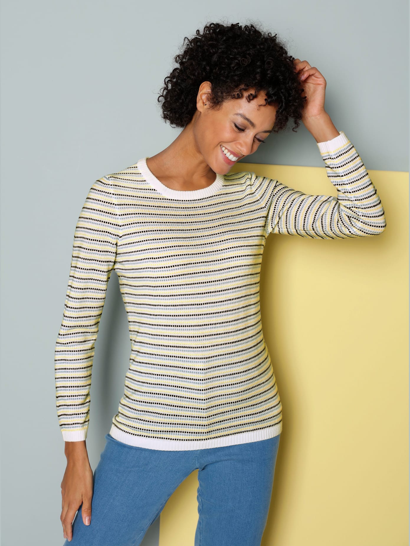 Pull jolies rayures , blanc-bleu à rayures, taille 48 - MODA VILONA - Mode Femme et Homme