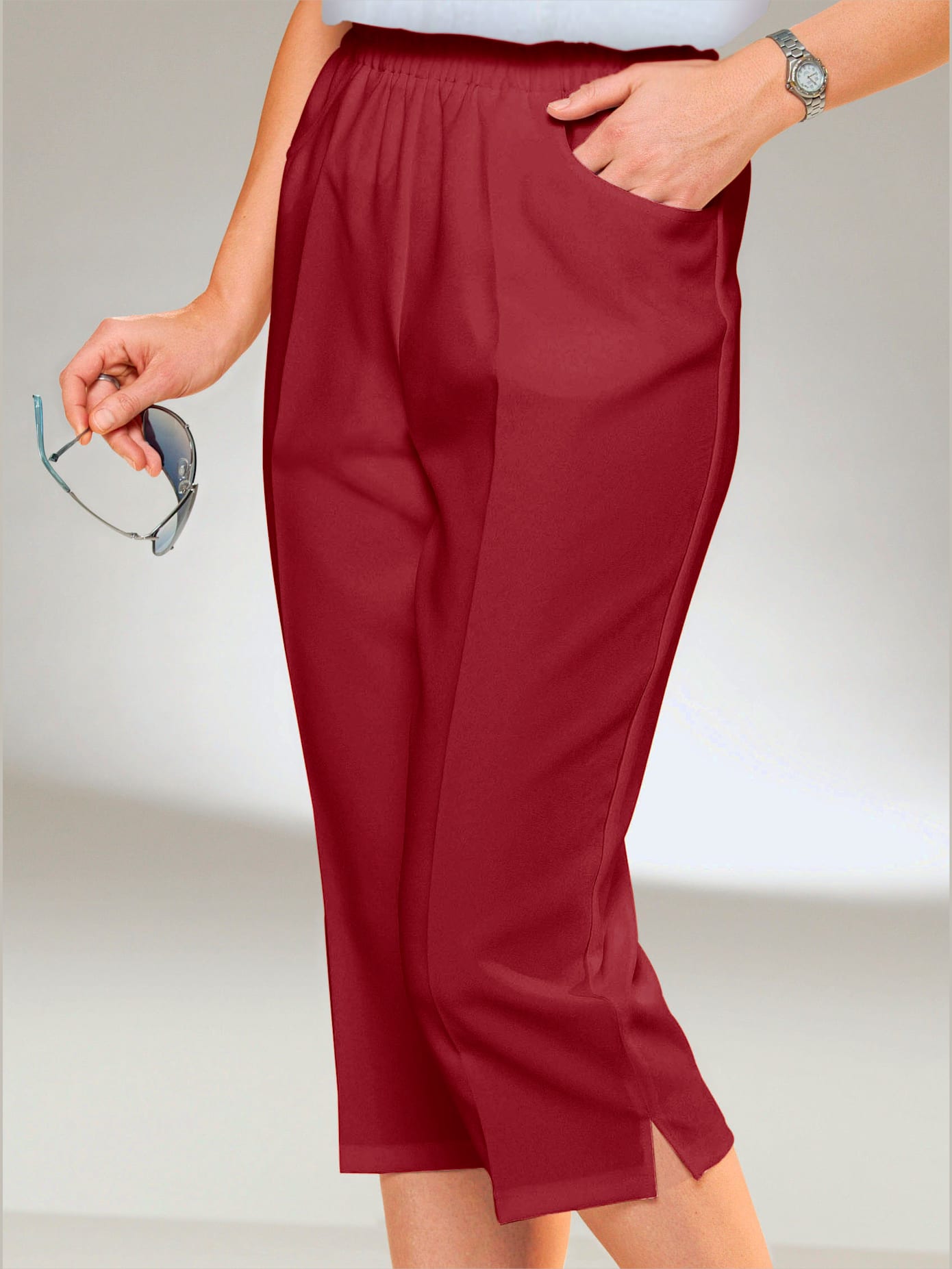 Corsaire sport avec plis repassés , rouge, taille 50 - MODA VILONA - Mode Femme et Homme
