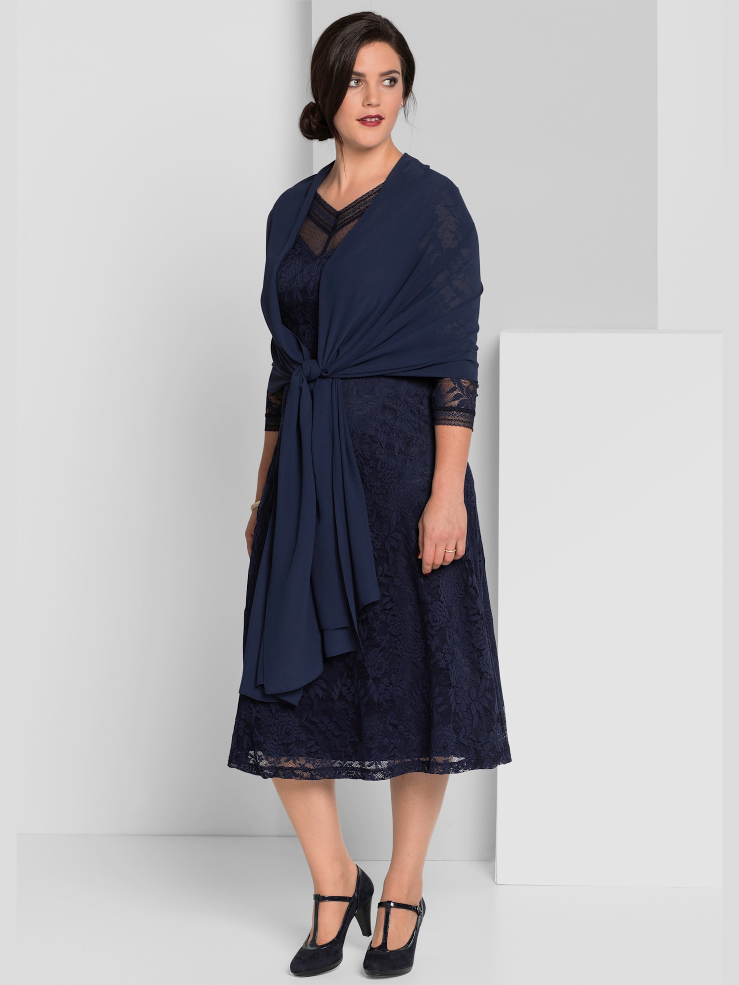 Châle, bleu foncé uni, taille 0, Sheego - helline