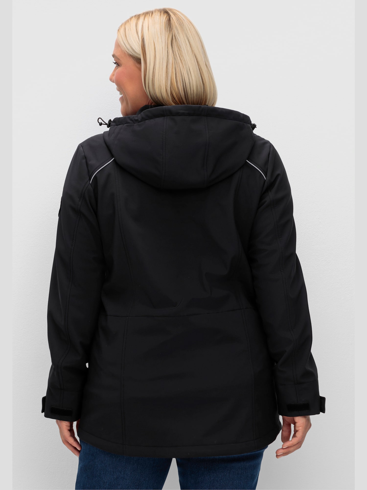 Veste de ski, couleur : noir uni, taille 46, marque Sheego, 95% polyester;5% élasthanne - helline