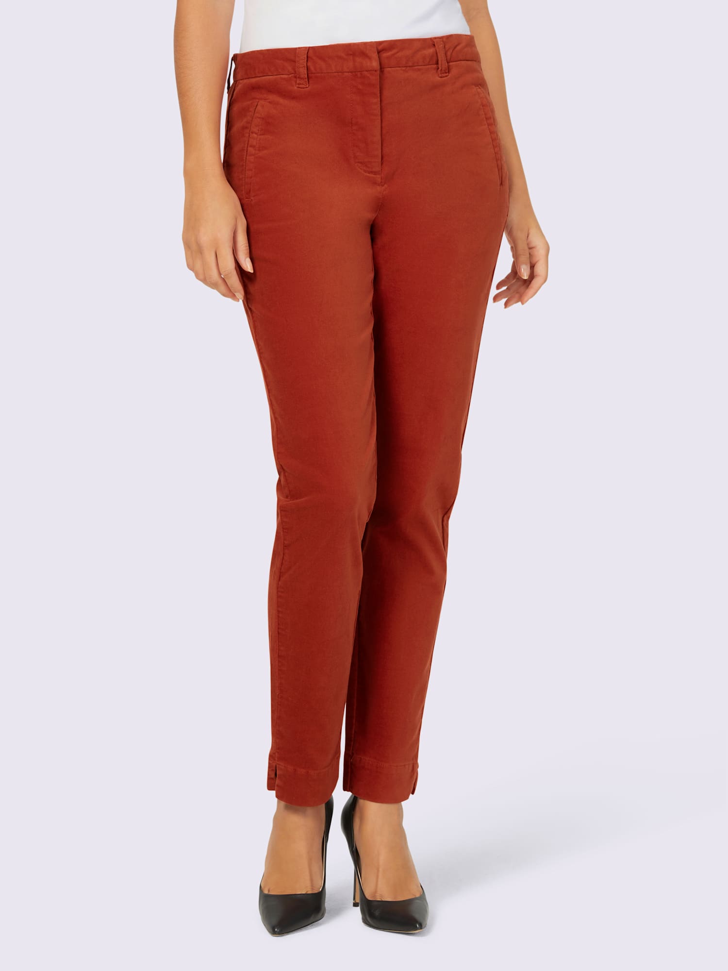 Pantalon en velours qualité douce, couleur orange, taille 46, marque Creation L - helline