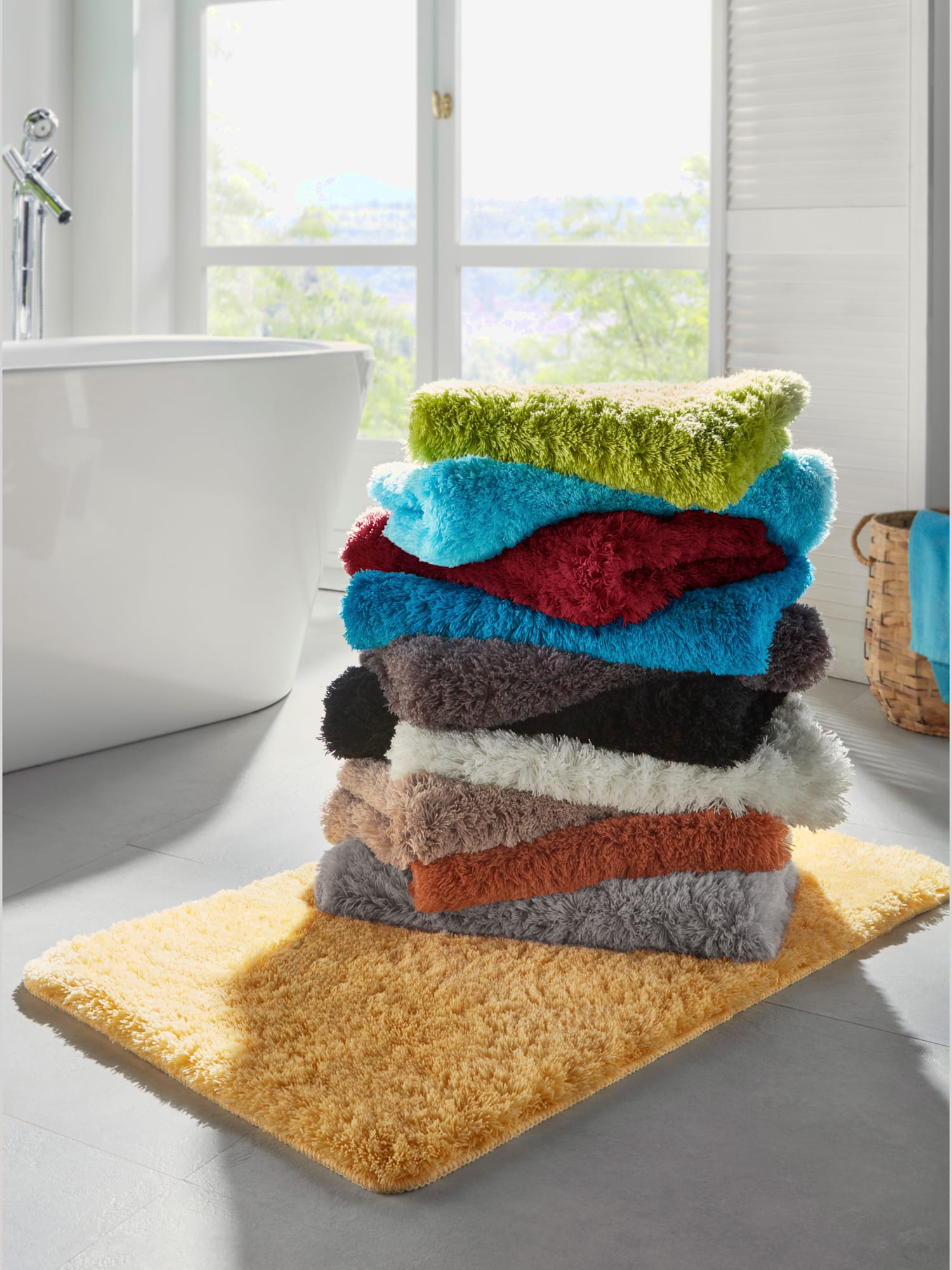 Tapis de bain 100% acrylique, couleur vert, taille 45x50 cm, marque helline home - helline