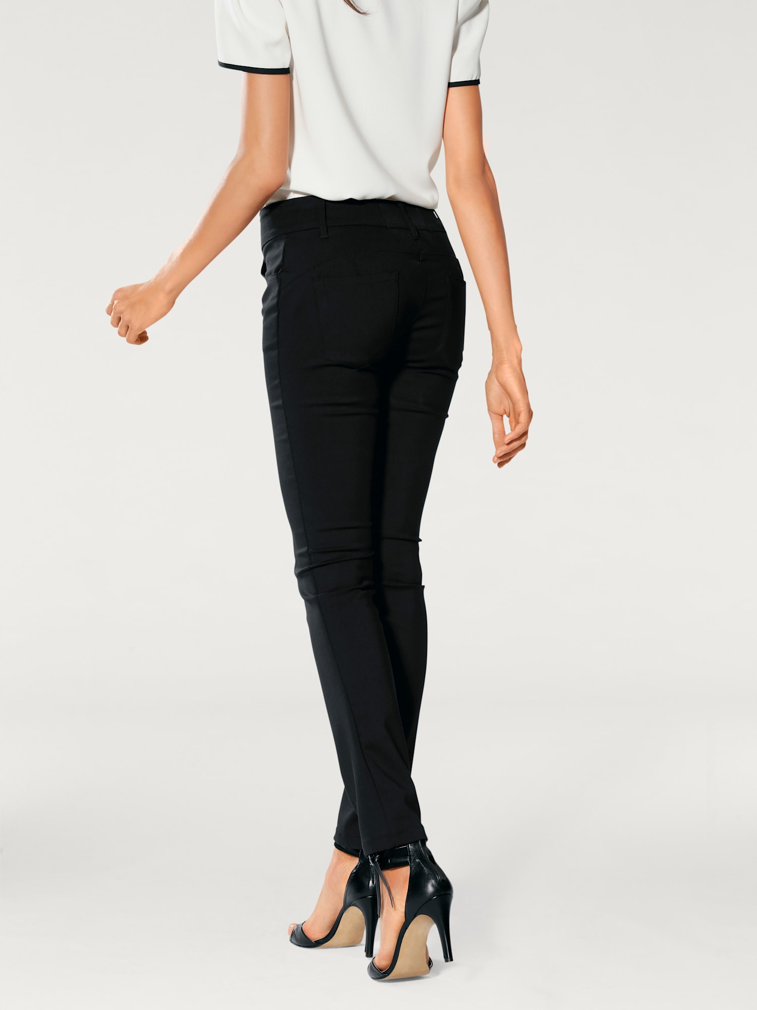 Pantalon skinny coupe skinny, couleur noir, taille 42, marque Rick Cardona - helline