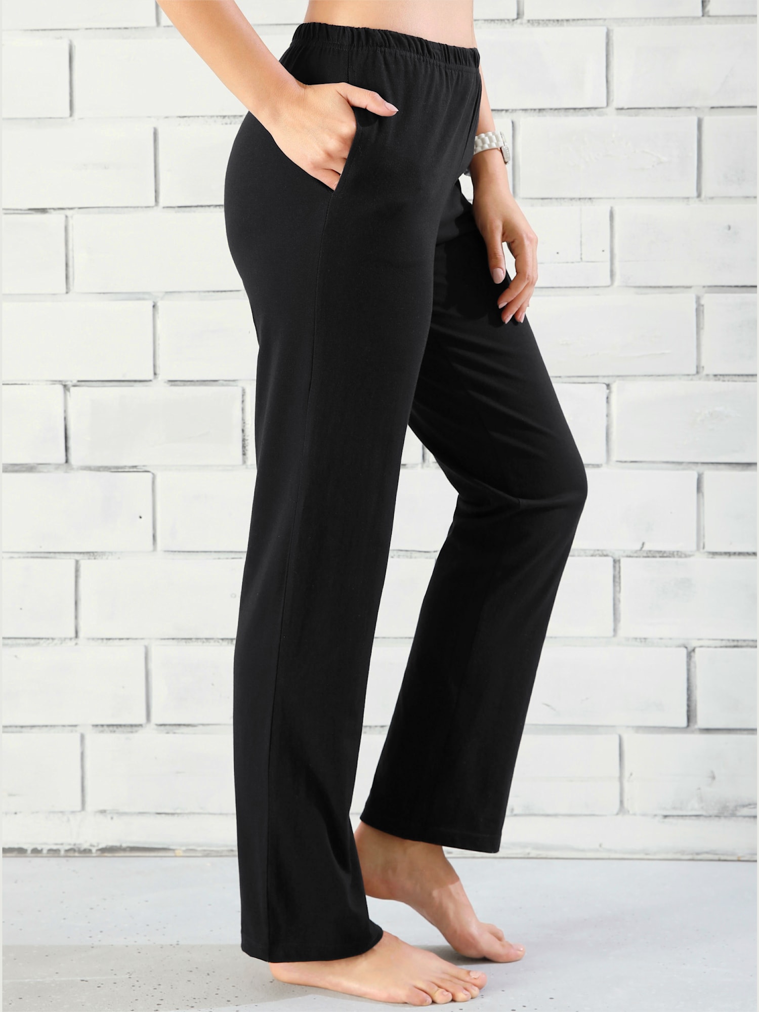 Pantalon de loisirs agréables à porter, couleur noir, taille 44 - Witt
