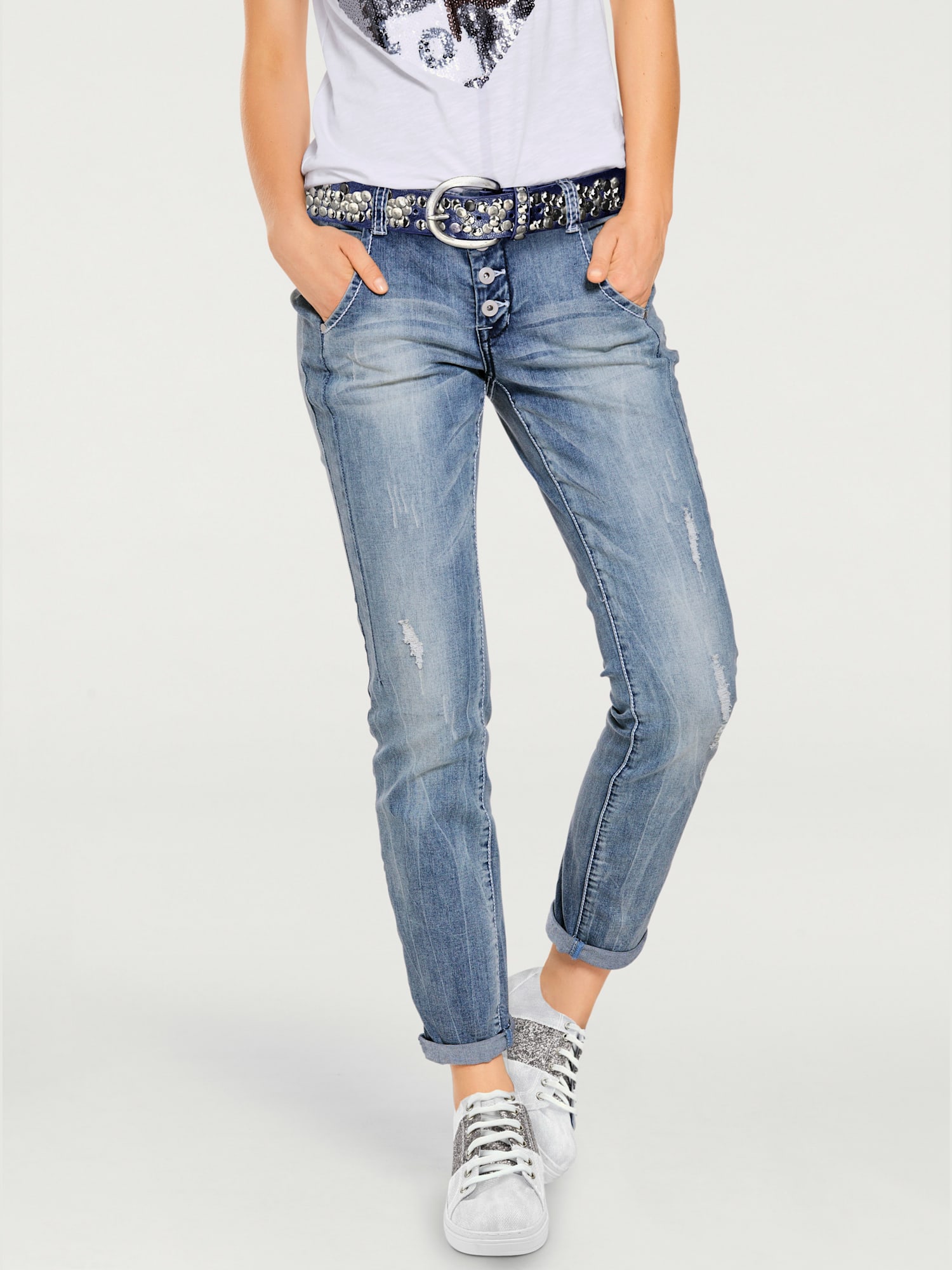 Jean boyfriend coupe droite, couleur bleu, taille 38, marque Linea Tesini - helline