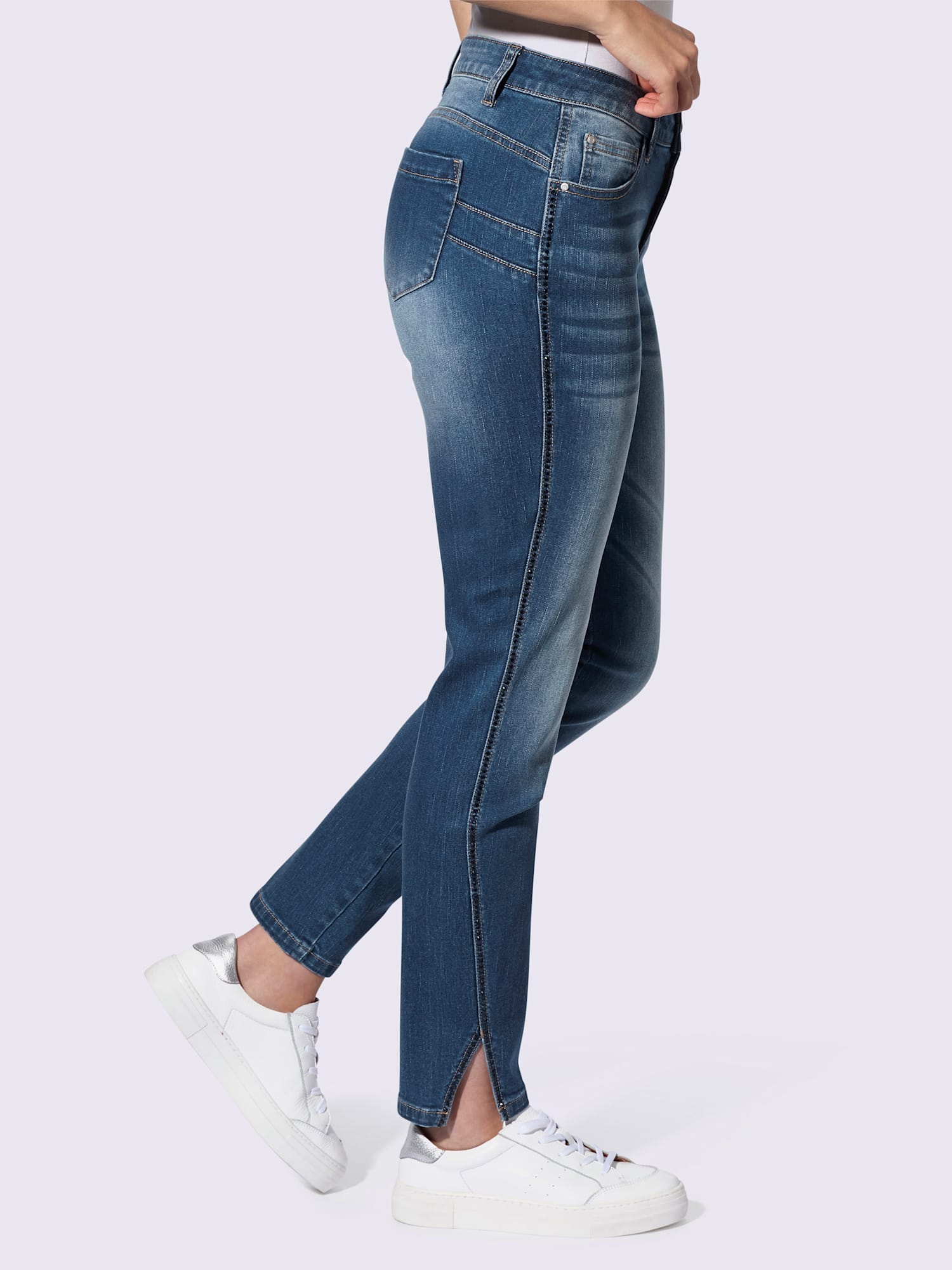 Jean 5 poches petites pierres brillantes fantaisie, couleur bleu, taille 50, marque Rick Cardona - helline