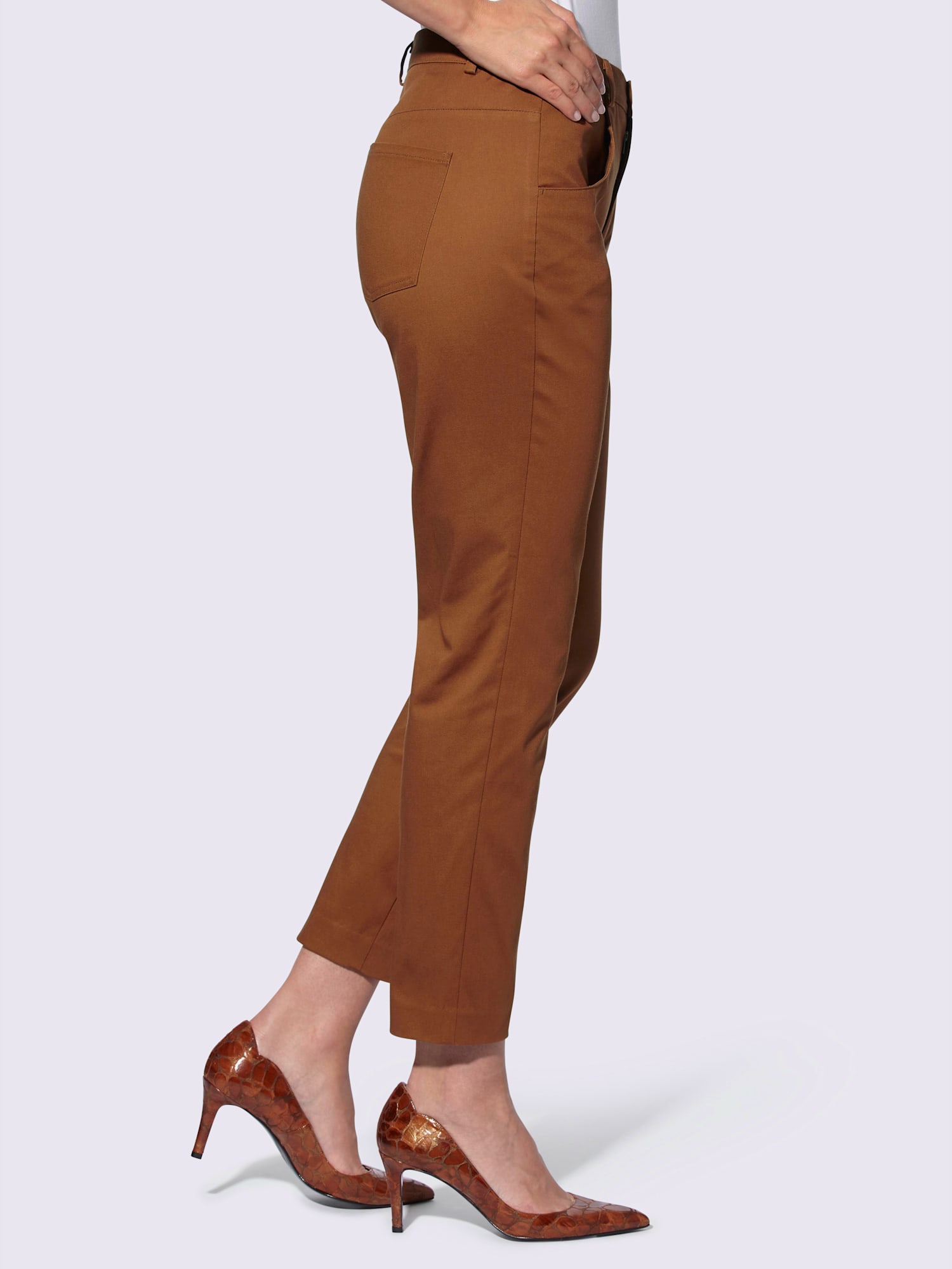 Pantalon extensible ceinture élastique latérale, couleur marron, taille 44, marque Ashley Brooke - helline