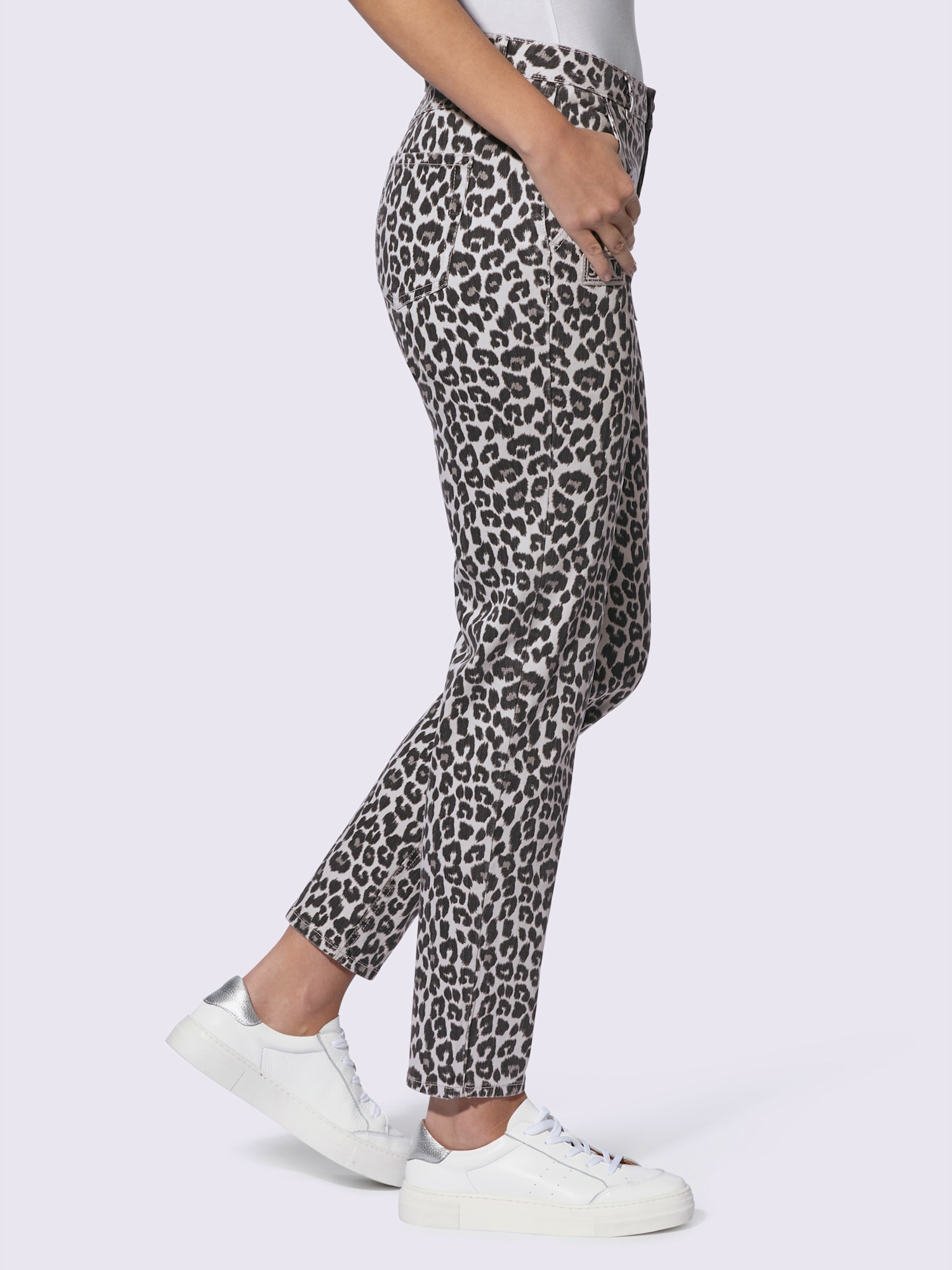 Pantalon imprimé joli motif léopard, couleur gris, taille 52 - Witt