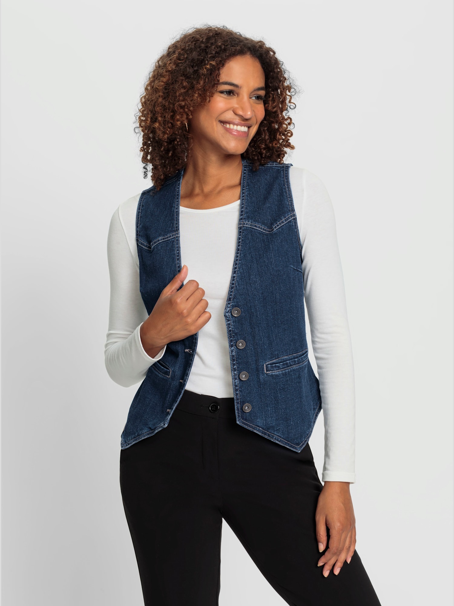 Gilet en jean qualité coton doux sur la peau, couleur bleu, taille 50, marque Collection L - helline