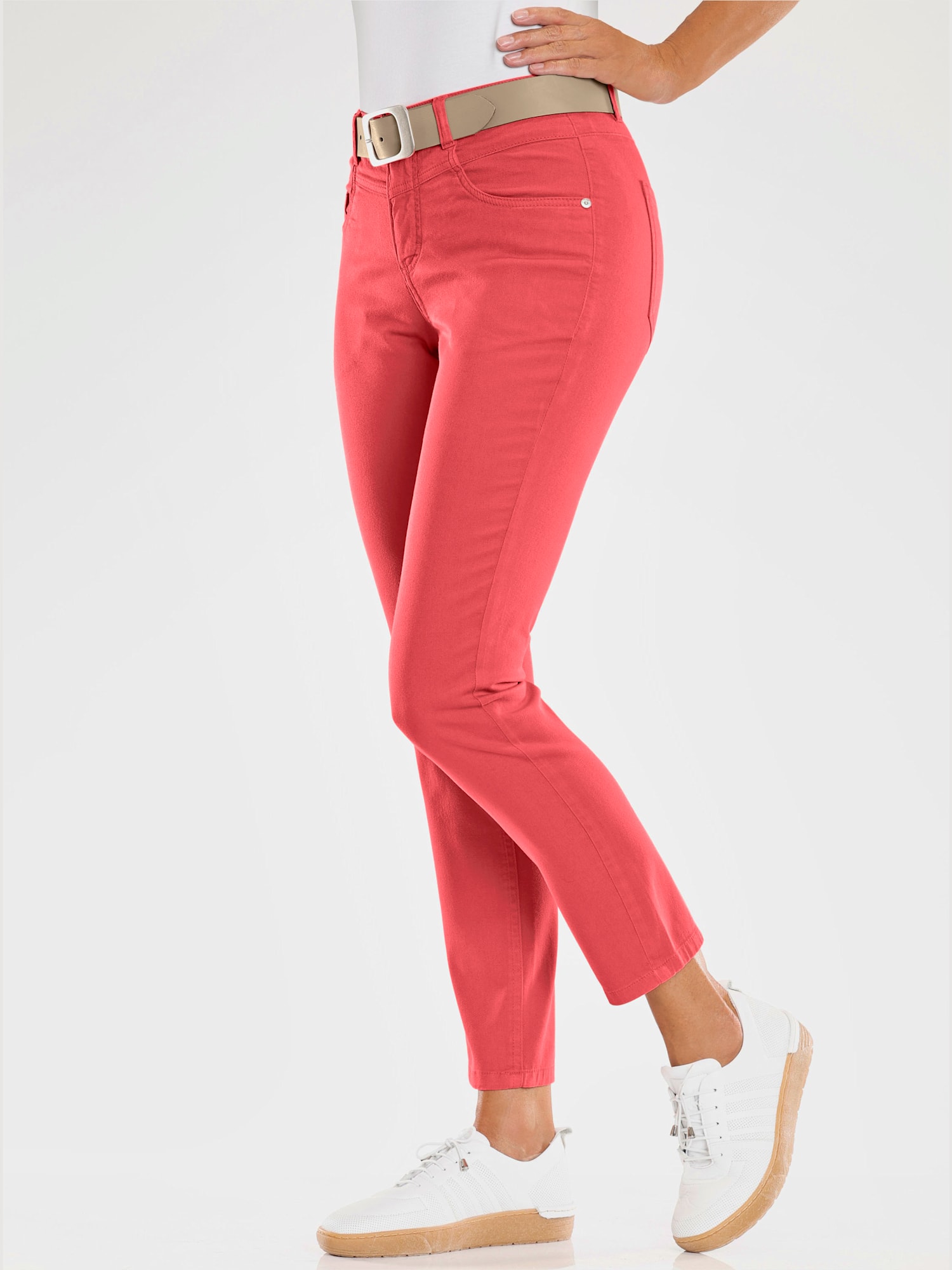 Ceinture accessoire facile à assortir, couleur : marron clair uni, taille 115, 95% cuir de vache;5% métal - helline