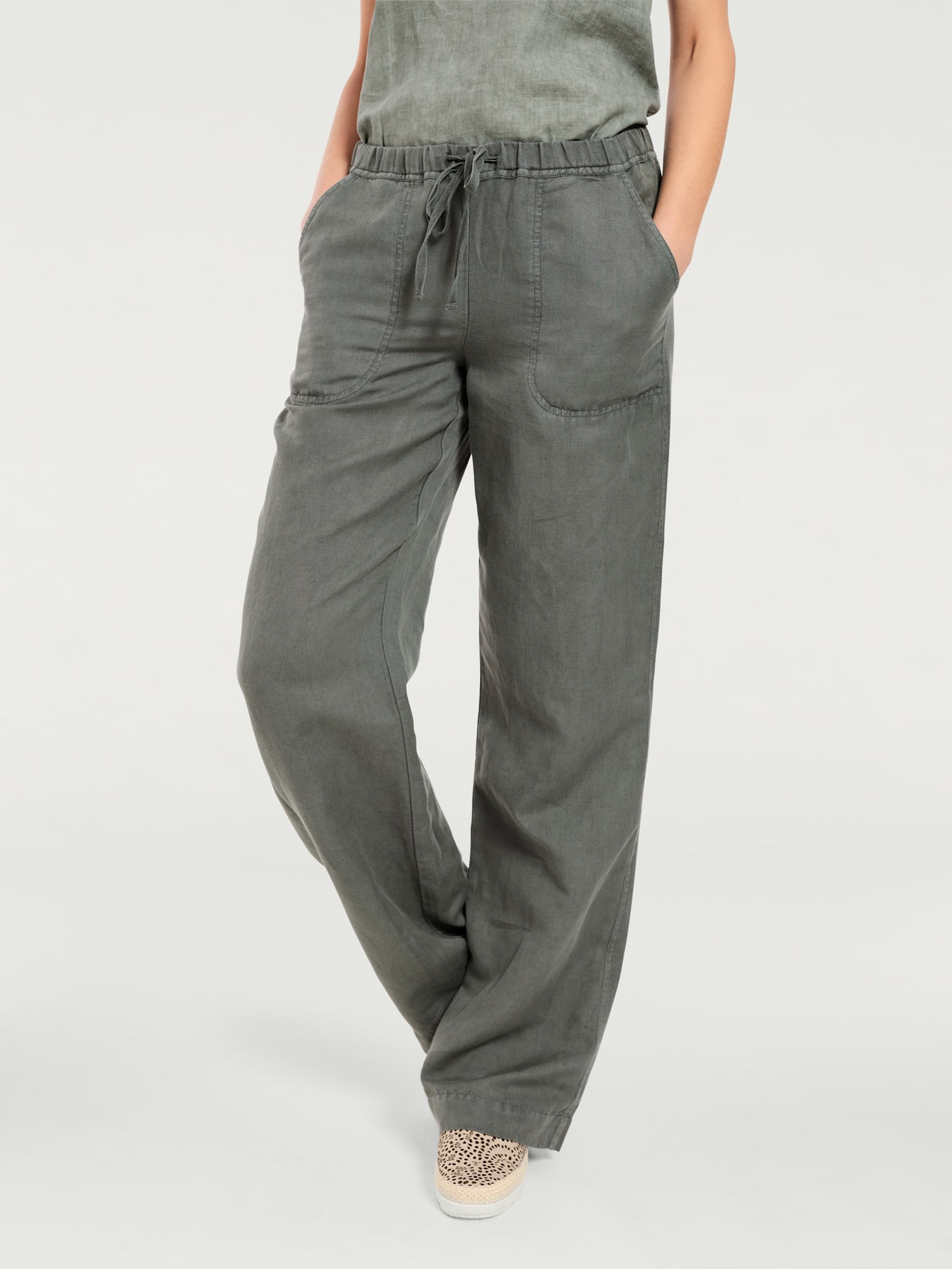 Pantalon jambes larges, couleur vert, taille 46, marque Linea Tesini - helline