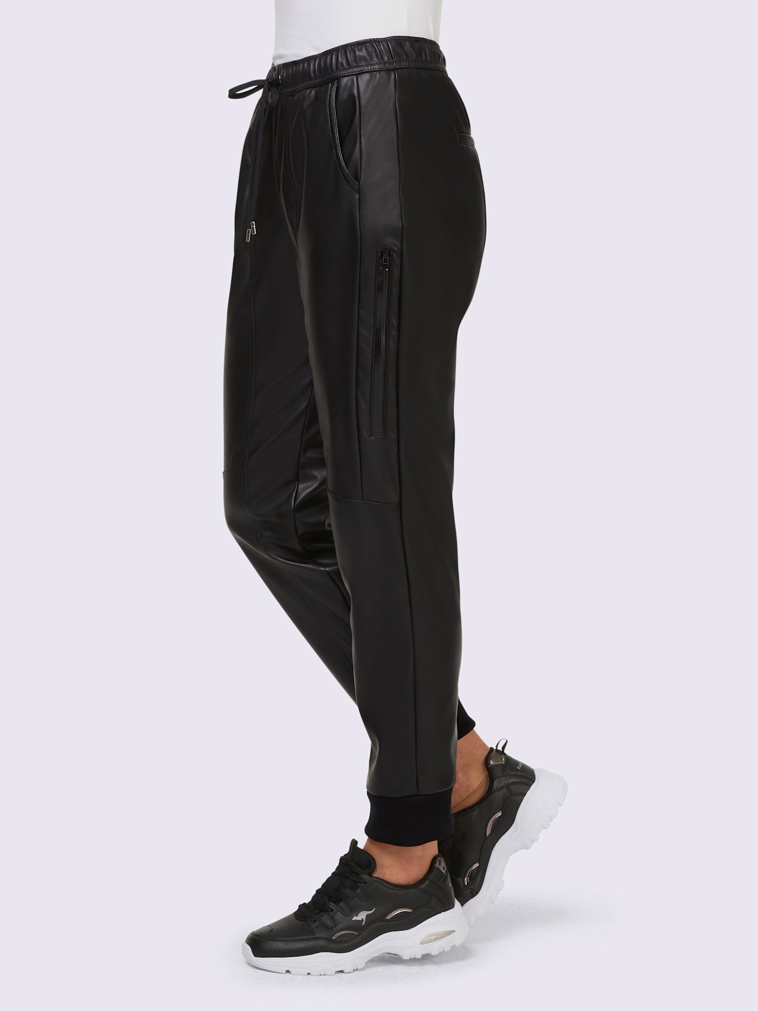 Pantalon en synthétique, couleur noir, taille 46, marque Rick Cardona - helline