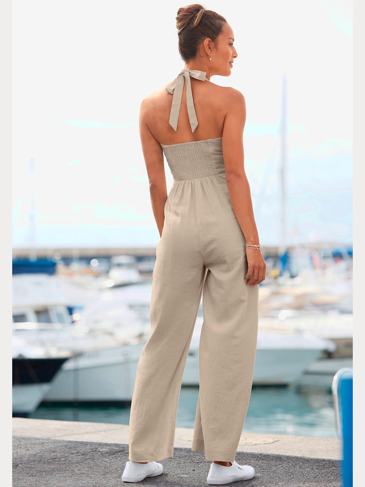 Combinaison avec bride au cou larges bretelles à nouer, couleur marron, taille 42, marque LASCANA - helline