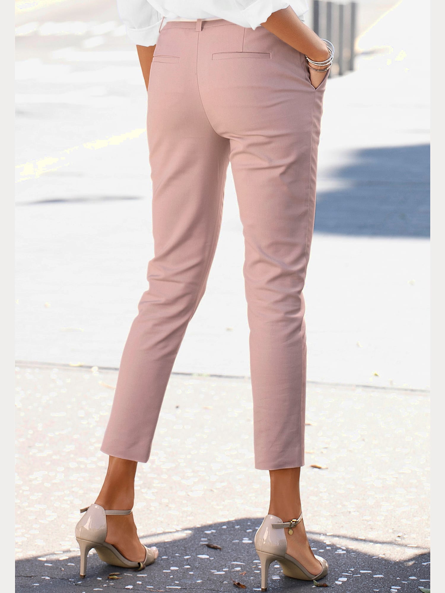 Pantalon chino idéal pour les loisirs et le travail, couleur rose, taille 46, marque LASCANA - helline
