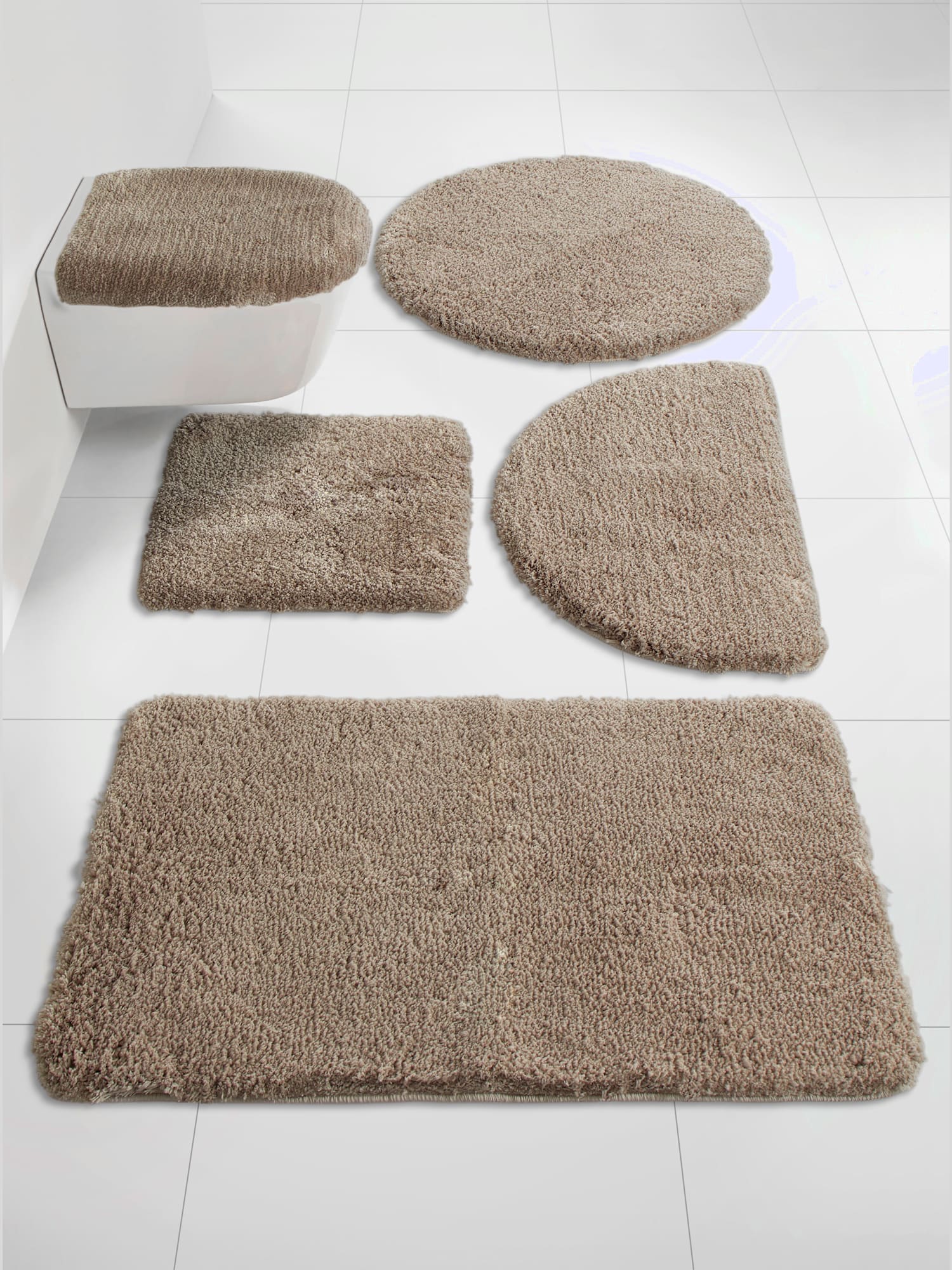 Tapis de bain microfibre douce, couleur marron, taille 47x50 cm - 45x50 cm, marque helline home - helline