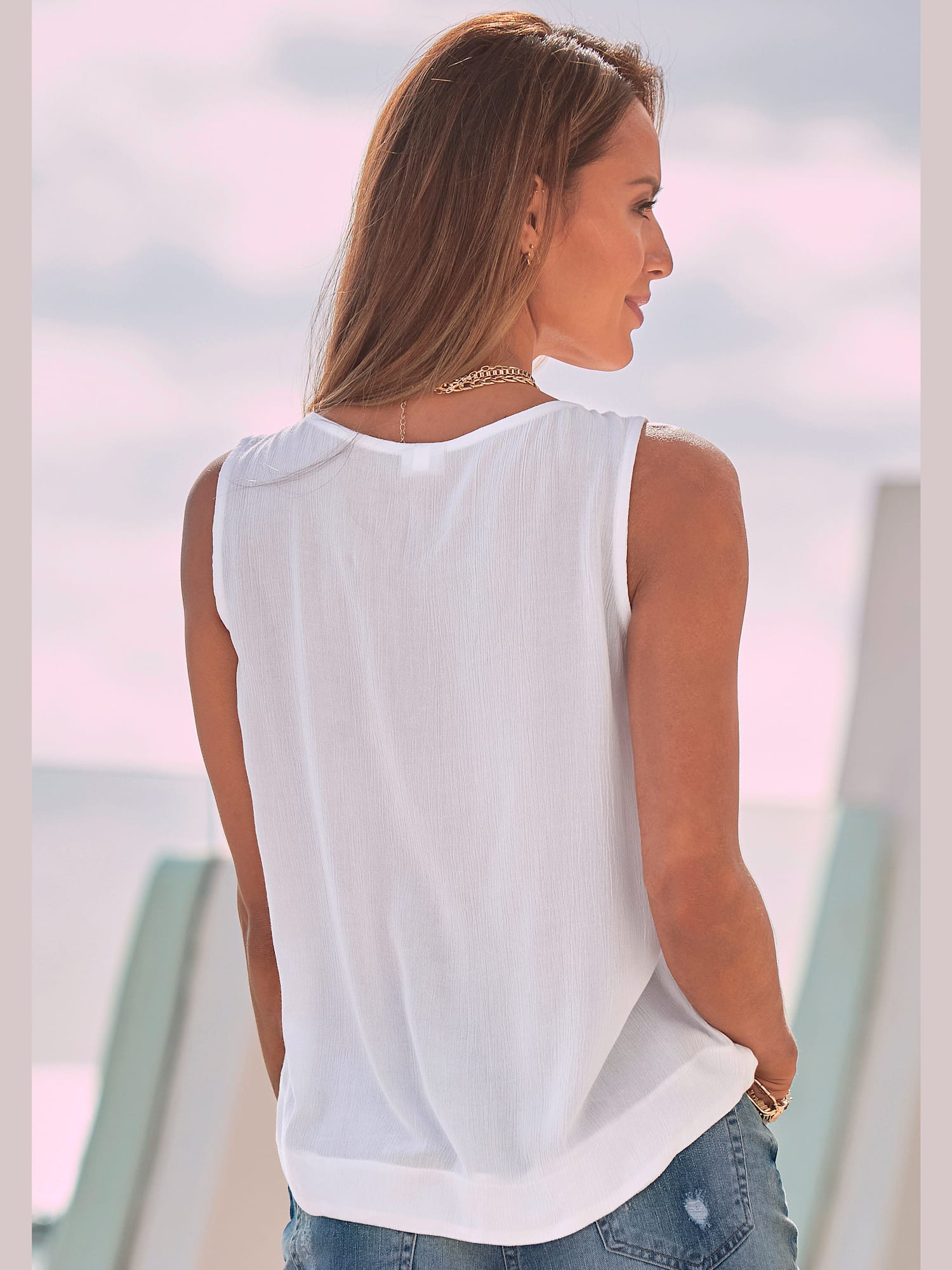 Débardeur encolure ronde, couleur blanc, taille 38, marque Buffalo - helline