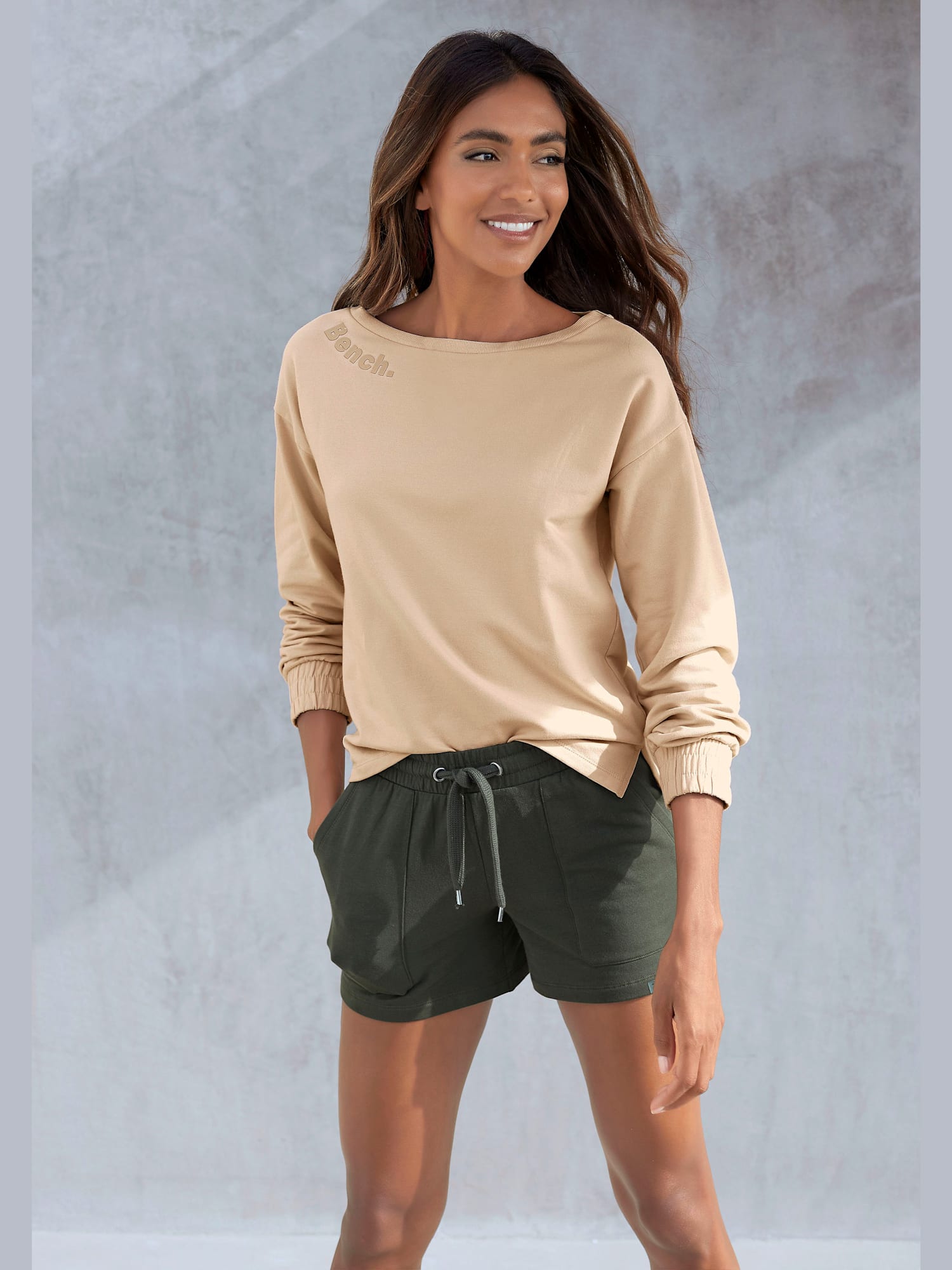 Short décontracté short sweat doux et gratté, couleur vert, taille 54/56, marque Bench. Loungewear - helline