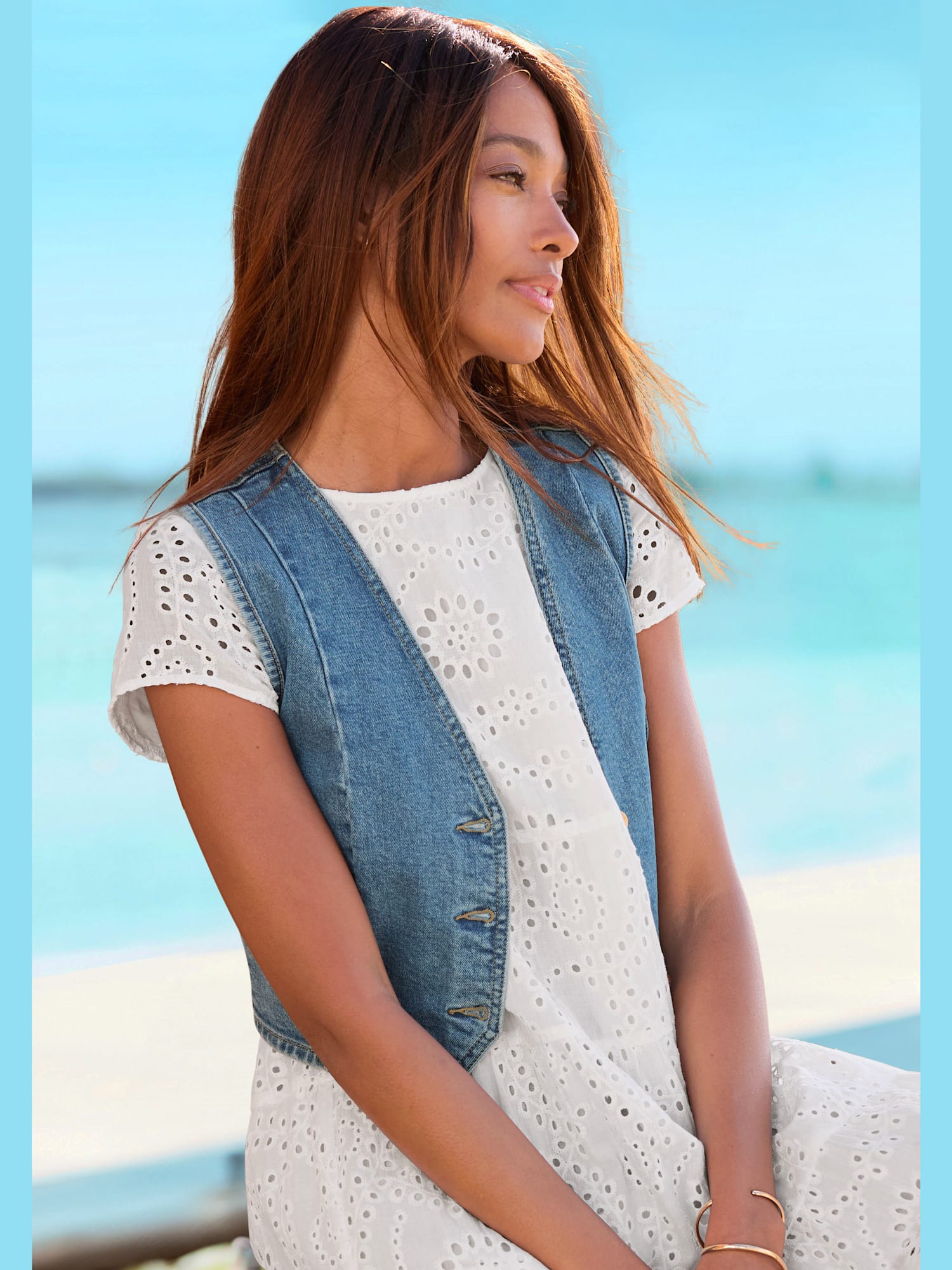 Gilet en jean encolure en v dégagée, couleur bleu, taille 36, marque Buffalo - helline