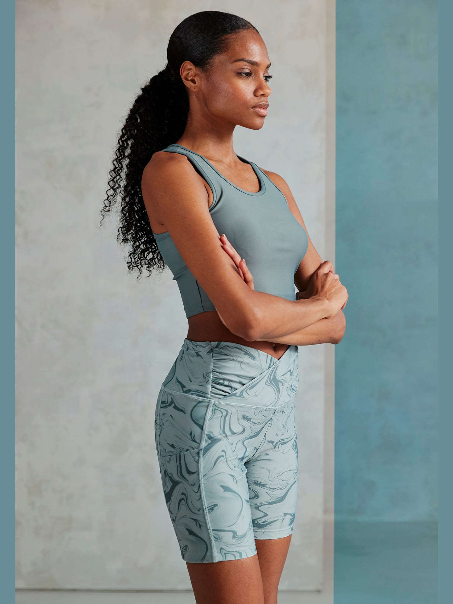 Pantalon technique short performance imprimé sur toute la surface, couleur vert, taille XS (32/34), marque LASCANA ACTIVE - helline
