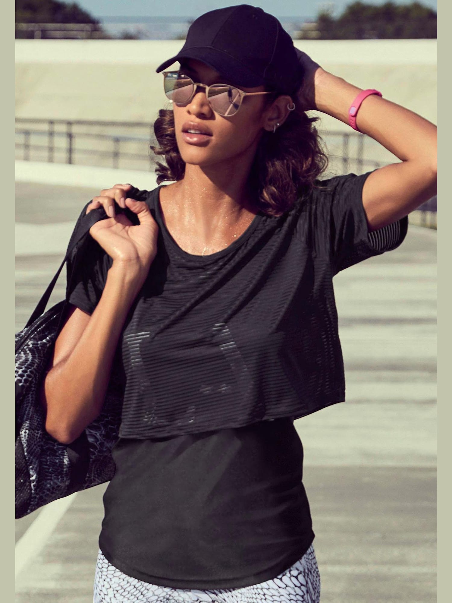 T-shirt technique t-shirt performance doublé, couleur noir, taille S (38/40), marque LASCANA ACTIVE - helline