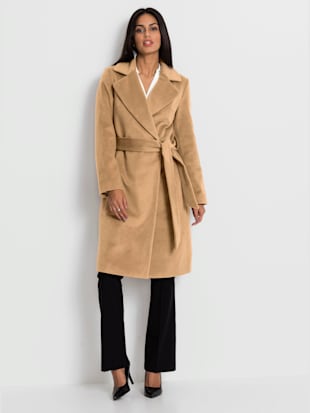 Manteau court qualité douce et moelleuse