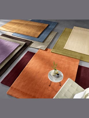 Tapis à poils longs tissé à la main
