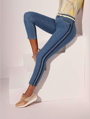 Jean délavage spécial pour un coloris tendance