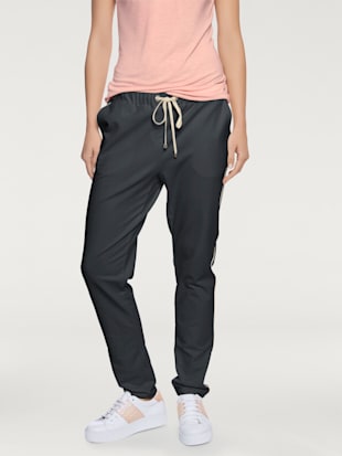 Pantalon de jogging coupe carotte, couleur noir - HELLINE