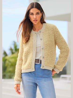 Cardigan structure 3d