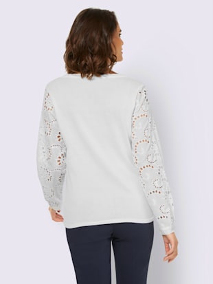 Pull dentelle macramé décorative