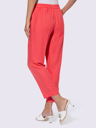 Pantalon plissé matière structurée mate et brillante (Image 3)