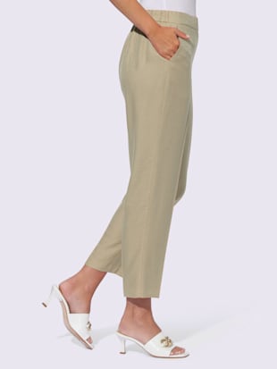 Pantalon plissé matière structurée mate et brillante (Image 2)