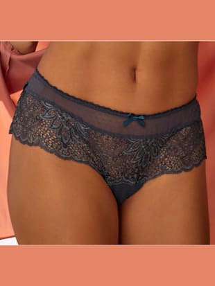 Tanga panty string féminin à la coupe optimale