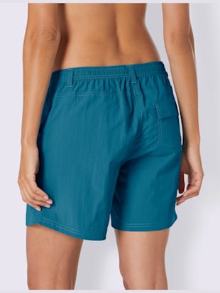 Short de bain féminin au look sportif