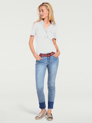 Style polo classique avec laçage