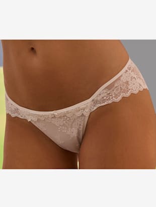 Slip féminin à la coupe élégante