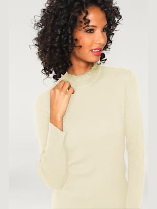 Pull col montant look tendance