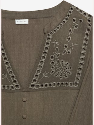 Robe d'été broderie ajourée tendance sur le haut (Image 3)