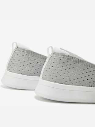 Baskets sneakers très légères et confortables avec talon légèrement rembourré en textile doux (Image 5)